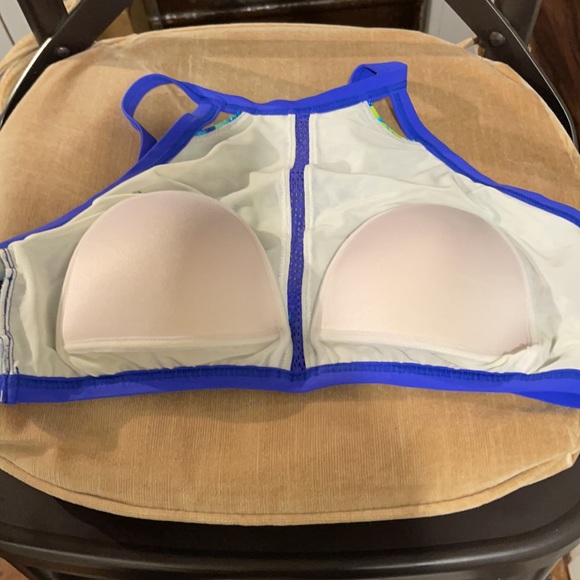 NWOT- Profile Sport by Gottex high neck Bikini top - Picture 9 of 9